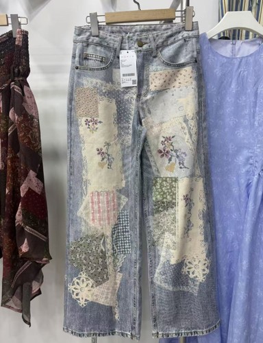 VM NY NB UR2026夏复古水洗做旧贴布印花微喇牛仔裤宽松阔腿裤女