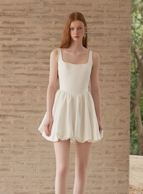 【折】ESTER HSU 官方旗舰店早春新款缎面收身云朵连衣裙高级百搭