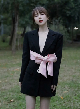 sleep over sleep博主同款交叉绑带露背迷你西装连衣裙粉黑木兰