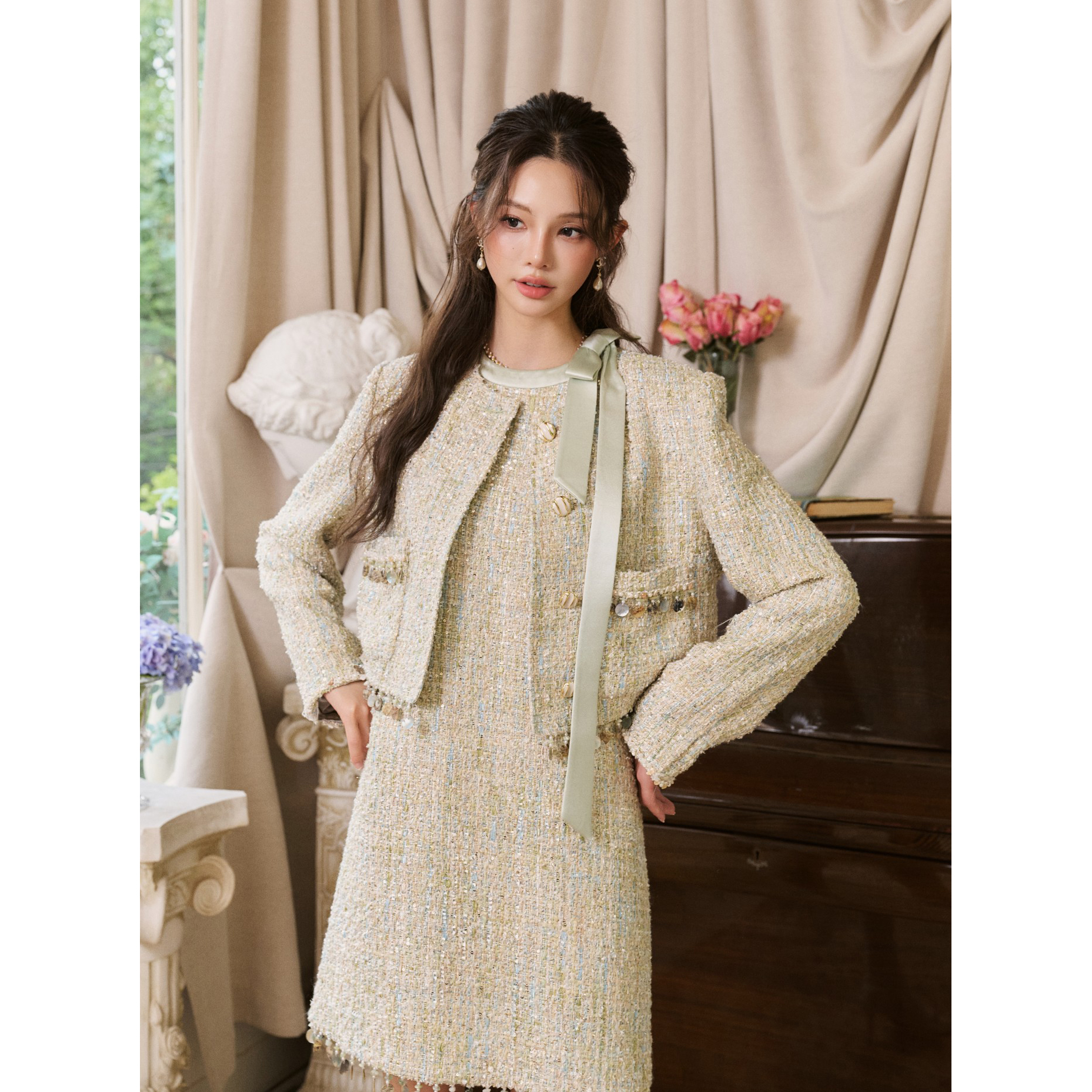 Three Quarters25AW 绿色重工小香手工贝壳羊毛外套挂脖连衣裙