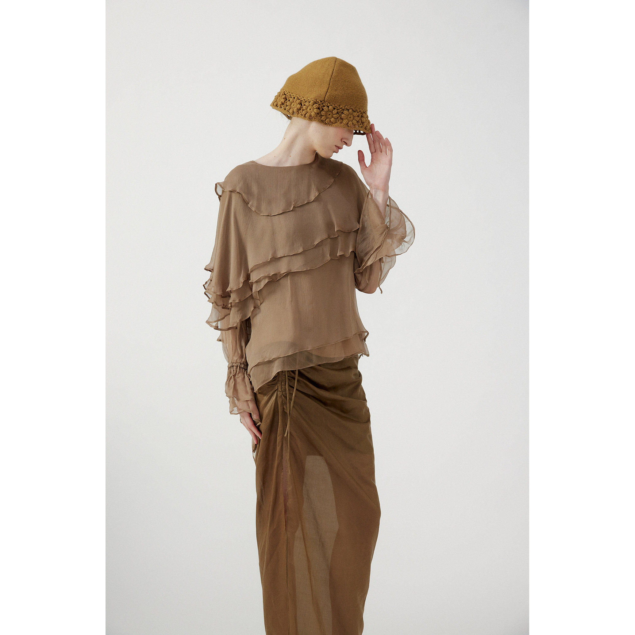 NONETONE · 深咖色多层次花瓣结构真丝上衣,女装/女士精品,时尚套装,淘宝优惠券,粉丝福利购,淘宝优惠卷