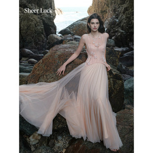 Sheer Luck Tidal 重磅蕾丝鱼骨挂脖吊带大摆裙网纱连衣裙伞裙