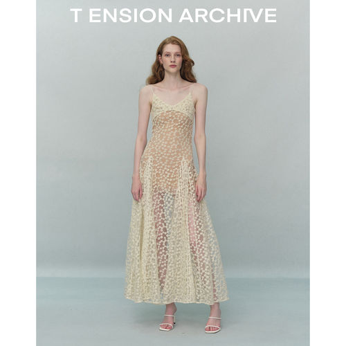 Tension Archive 微透小雏菊针织多层褶皱大摆吊带连衣裙