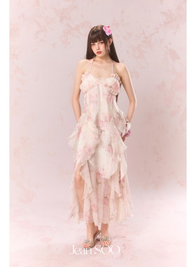 Jean SOO 25SS 樱漫碎花不规则拼接裙摆挂脖连衣裙
