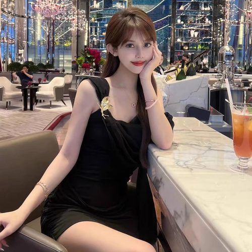 【折L】ARTE PURA 2025SS 黑色鎏金枝叶荡褶高弹连衣裙