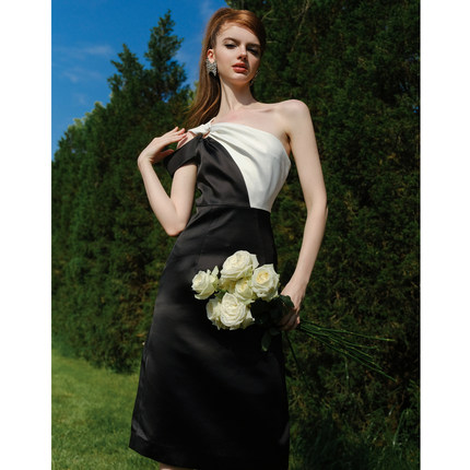 Rose Verge2024夏季新品 缎面斜襟圆环装饰长裙高级百搭木兰