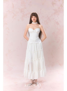 Jean SOO 羊绒脂缎面蕾丝拼接鱼骨吊收腰带胸衣超大裙摆半身裙