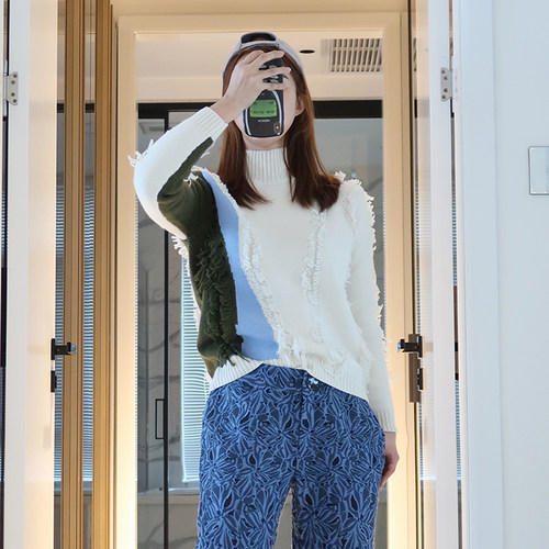 【国现】whole9yard 黑色蕾丝拼接不规则网纱长袖上衣 2J