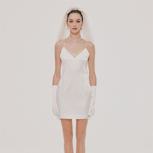 【折】Nana Jacqueline NJ蝴蝶结拖尾装饰缎面紧身吊带连衣裙