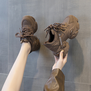 女款 百搭厚底内增高小个子轻便休闲运动鞋 2025新款 秋季 爆款 老爹鞋