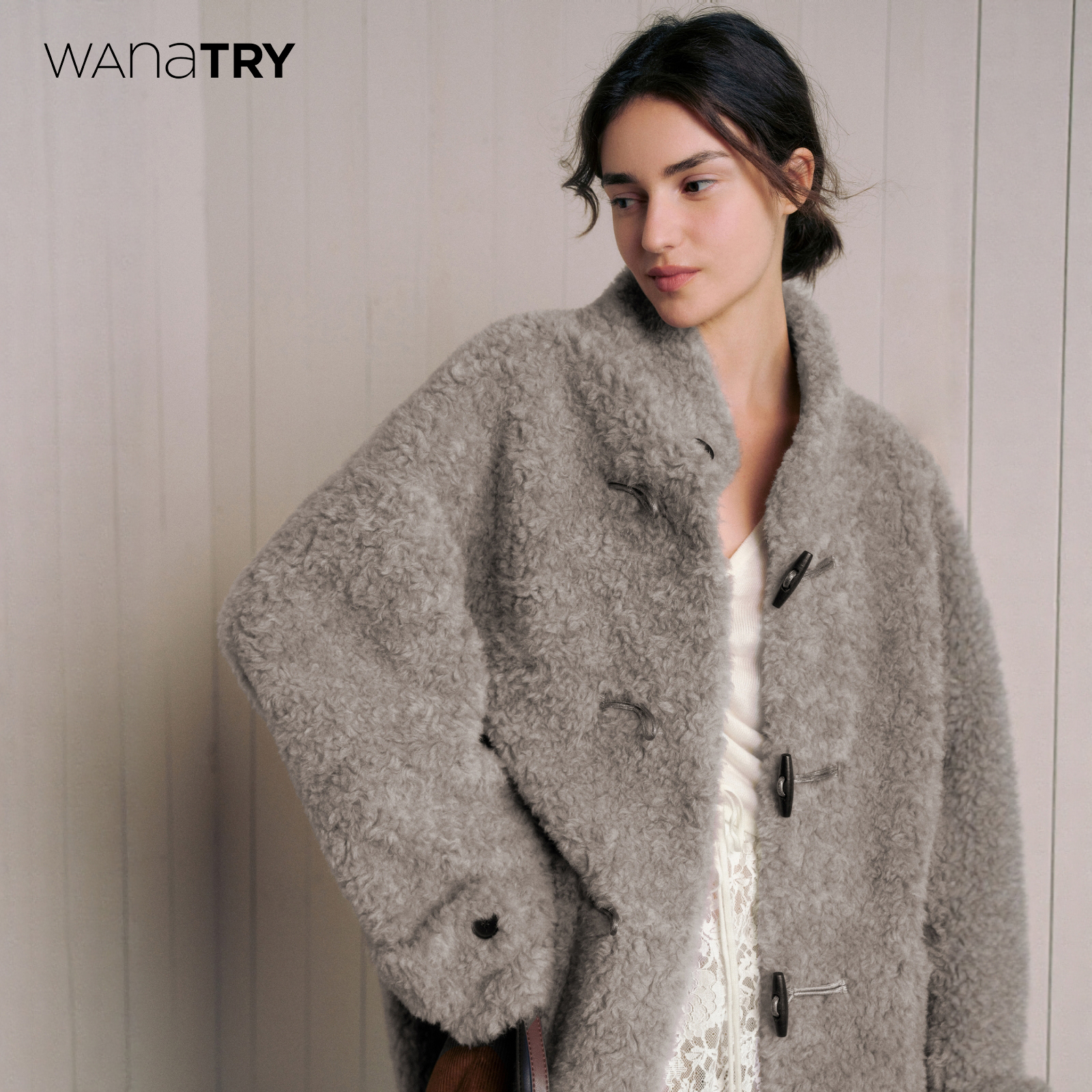 wanatry绵羊毛宽松感皮毛外套