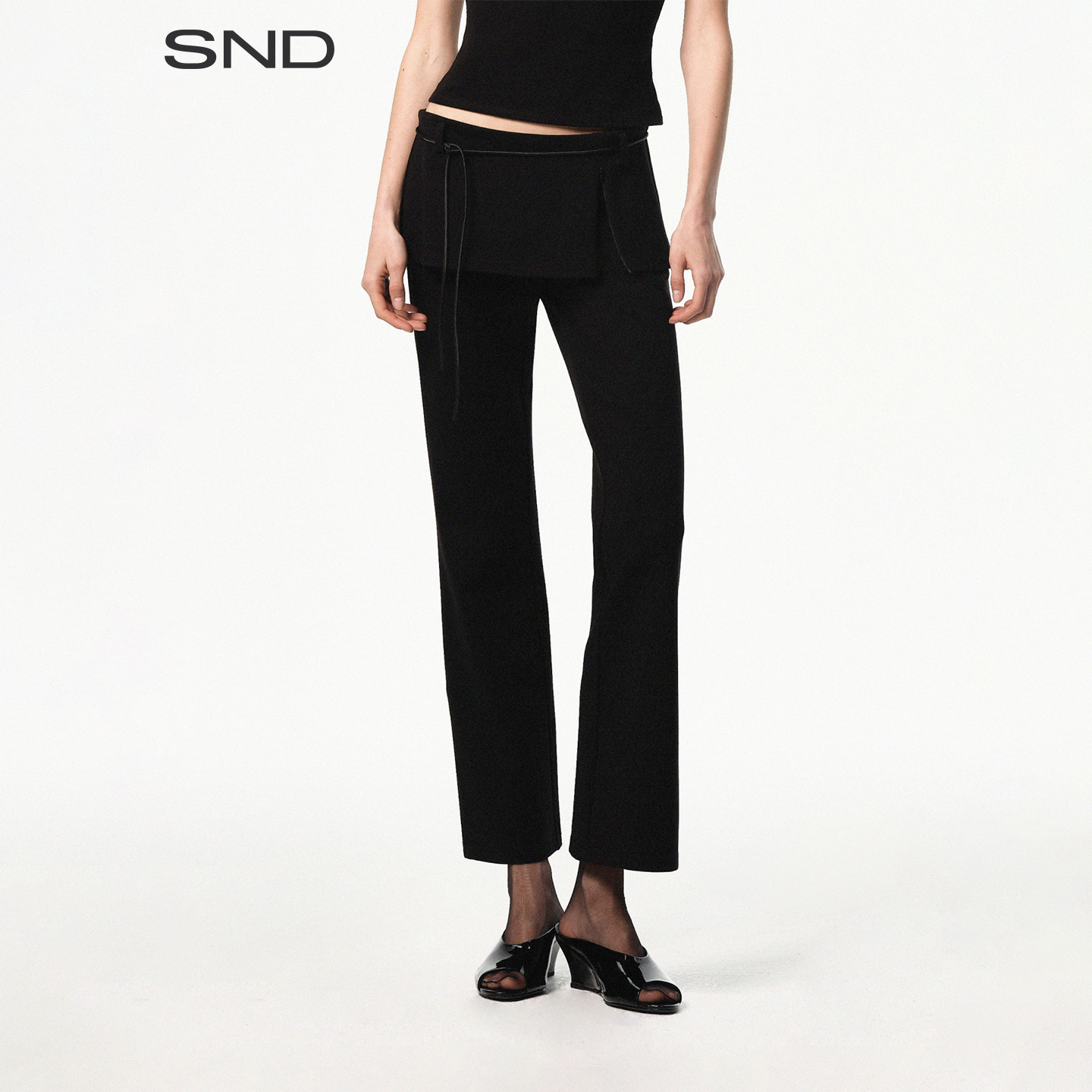 【RARELY ALIKE 设计师品牌】SND SS26  侧开叉弹力喇叭9分裙裤