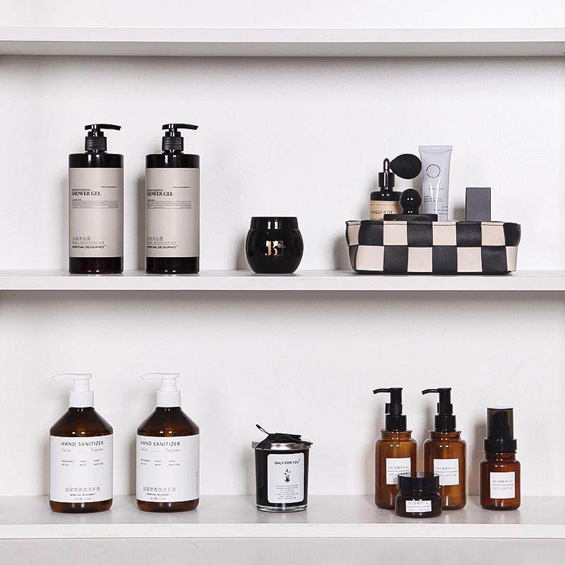 北欧样板间卫生间浴室柜摆件香薰面霜乳液瓶护肤品装饰品道具陈列,家居饰品,桌面摆件,淘宝优惠券,粉丝福利购,淘宝优惠卷