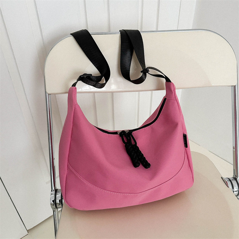 时尚百搭腋下大容量牛津布包包女2023新款秋冬上班通勤单肩饺子,箱包皮具/热销女包/男包,通用款女包,淘宝优惠券,粉丝福利购,淘宝优惠卷