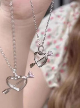 真可爱粉钻一箭穿心项链新款丘比特爱心天然粉钻吊坠项链