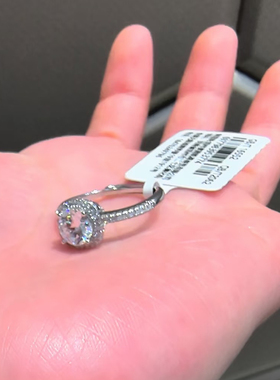 胖东来同款小方糖戒指莫桑钻1克拉情人节送礼物送闺蜜高端高级感