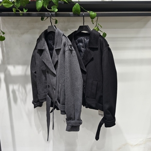 老钱风双排扣翻领短款羽绒服外套女系带收腰机车夹克白鸭绒极简风