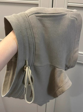 燕麦色休闲运动短裤女设计感小众夏季薄款外穿抽绳阔腿辣妹热裤子