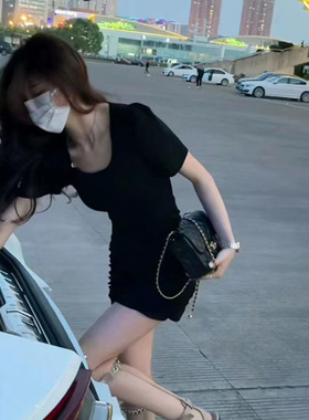 黑色短袖连衣裙女2024年夏季新款设计感镂空气质高腰显瘦包臀短裙
