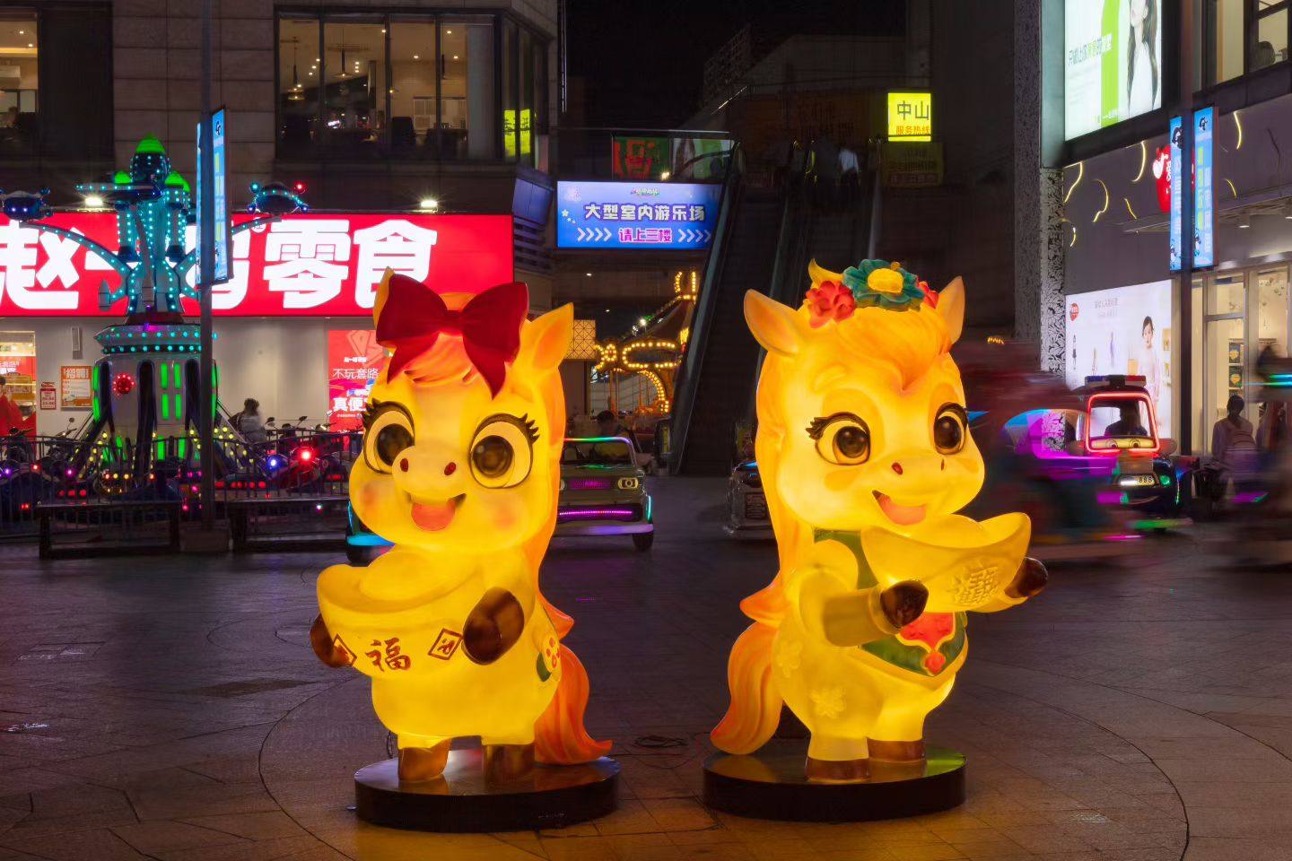 卡通十二生肖户外园林装饰景观小品灯草坪落地玻璃钢动物马雕塑灯