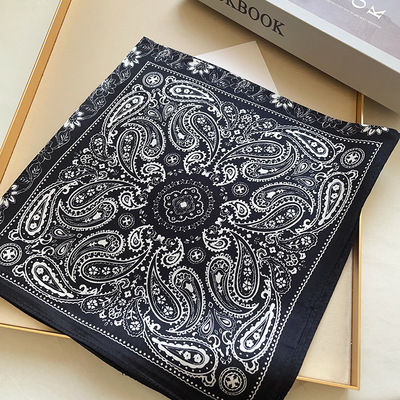 简约黑白时尚桑蚕丝围巾时尚经典优雅真丝丝巾53cm正方洋气小方巾