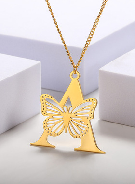 法国coss koko新款18k蝴蝶字母吊坠女26个字母项链镂空蝴蝶项链