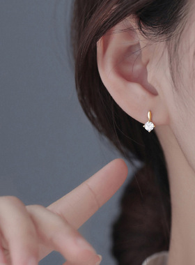 法国coss kokos925银闪钻耳钉女年新款潮耳环小巧轻奢复古设计感