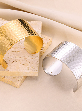 法国coss koko欧美钛钢宽版手镯可调节金色手镯女高级感开口手环