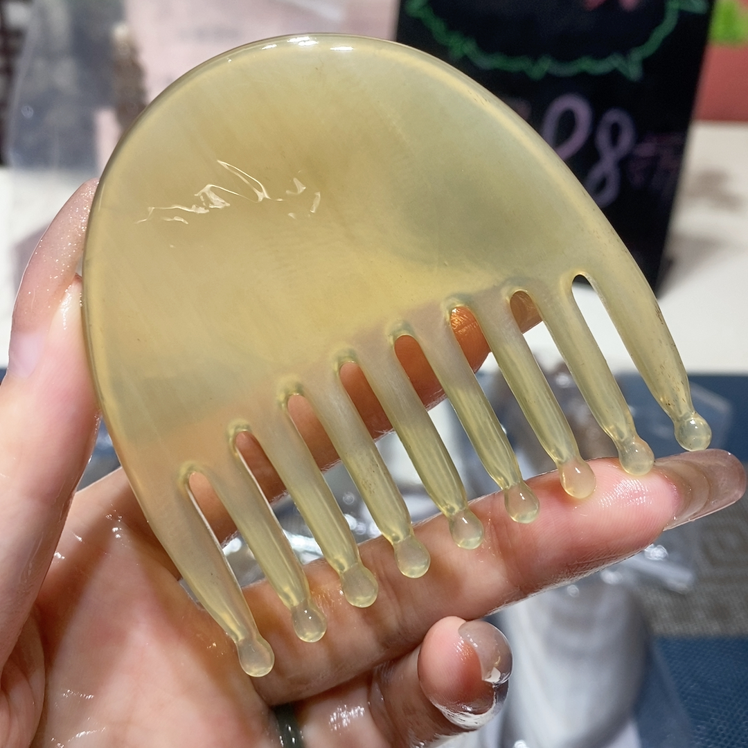 白水水滴按摩梳 长6.9 厚0.5 福利