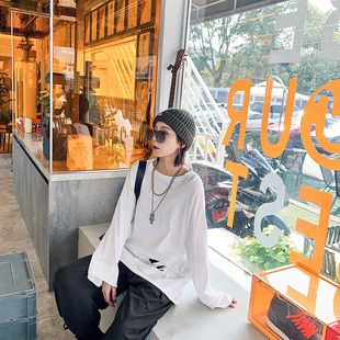 纯色长袖t恤女韩版宽松慵懒风破洞大码简约纯棉打底衫中长款上衣