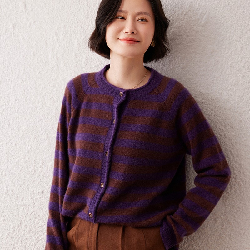 时尚复古文艺山羊绒针织衫女士长袖上衣外套开衫宽松百搭韩系舒适