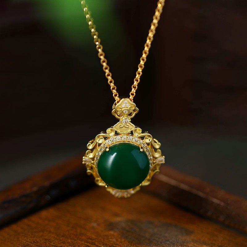 新中式宫廷风复古镀金仿和田玉无事牌男女吊坠个性简约高级感项链