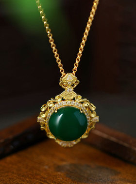 新中式宫廷风复古镀金仿和田玉无事牌男女吊坠个性简约高级感项链