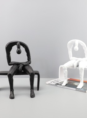 现代简约艺术空心冥想人物雕塑摆件客厅玄关书房办公室家居