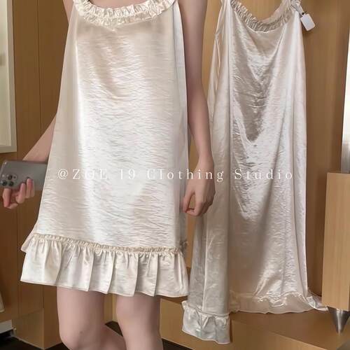 冰丝睡衣女款2026新款夏季高级感吊带睡裙珍珠白公主风性感家居服