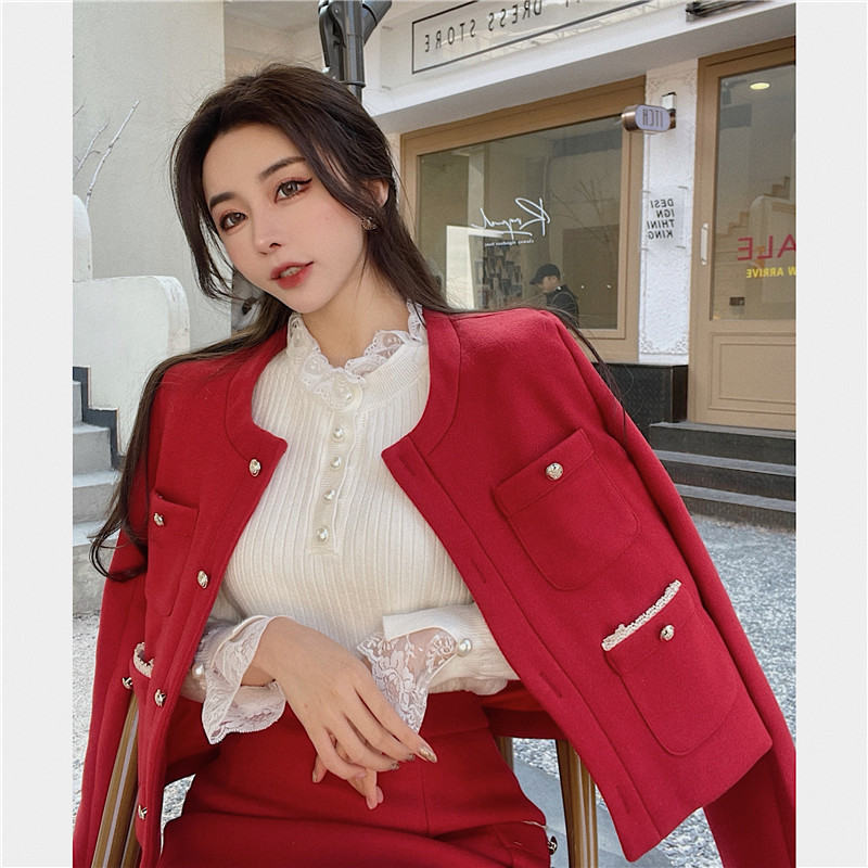 Real price small fragrance red retro celebrity tweed short coat + slim skirt suit