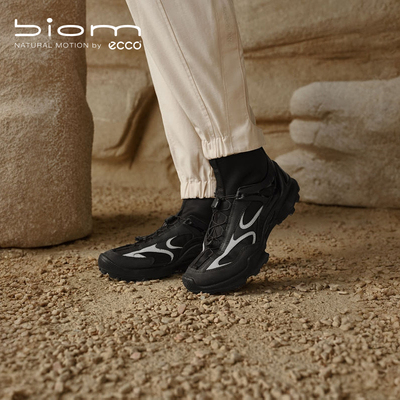 ECCO x NRL联名 26新款高帮户外徒步鞋靴子女健步BIOMC踪迹841213