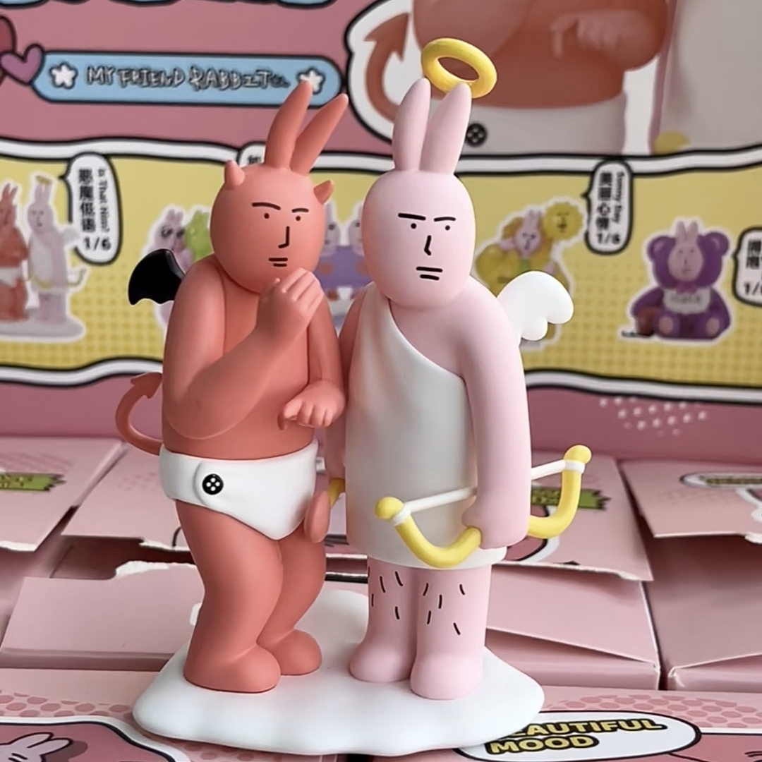 PLZDOT粉红兔子盲盒手办