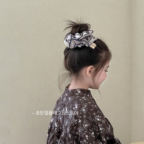 高级感小女孩秋冬大肠发圈儿童