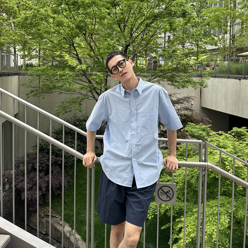 NickTian休闲薄款蓝色短袖衬衫