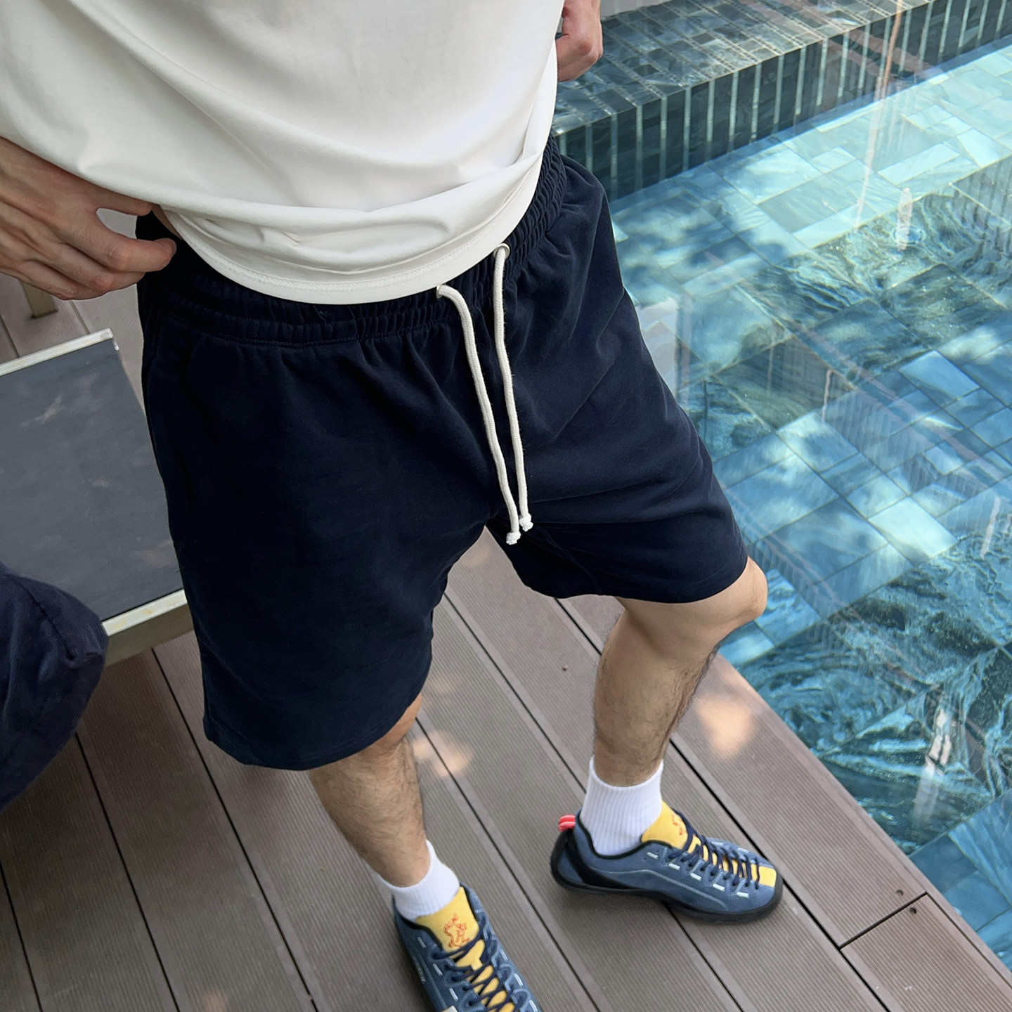Nick Tian 纯色松紧腰休闲短裤男夏季新款运动卫裤宽松抽绳直筒裤