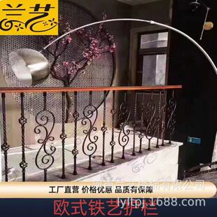 现货供应实木铁艺楼梯护栏飘窗隔离栏铁艺鸟笼小柱防护栏成品