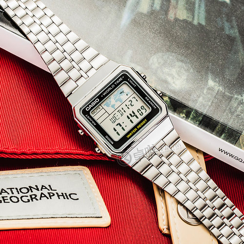 casio复古方形小金表运动