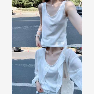 白色棉麻小吊带慵懒松弛