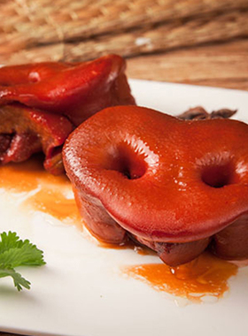 馋三里卤味熟食卤猪头肉猪拱嘴猪大肠头肥肠猪耳猪肝心舌真空即食