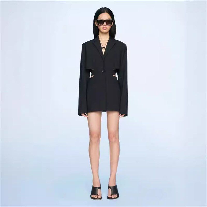 设计感小众心机外套镂空露腰显瘦一粒扣西装连衣裙生日派对小礼服