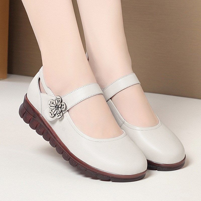 中老年妈妈鞋真皮春秋新款防滑软底平底单鞋舒适老人皮鞋大码女鞋,女鞋,传统布鞋,淘宝优惠券,粉丝福利购,淘宝优惠卷