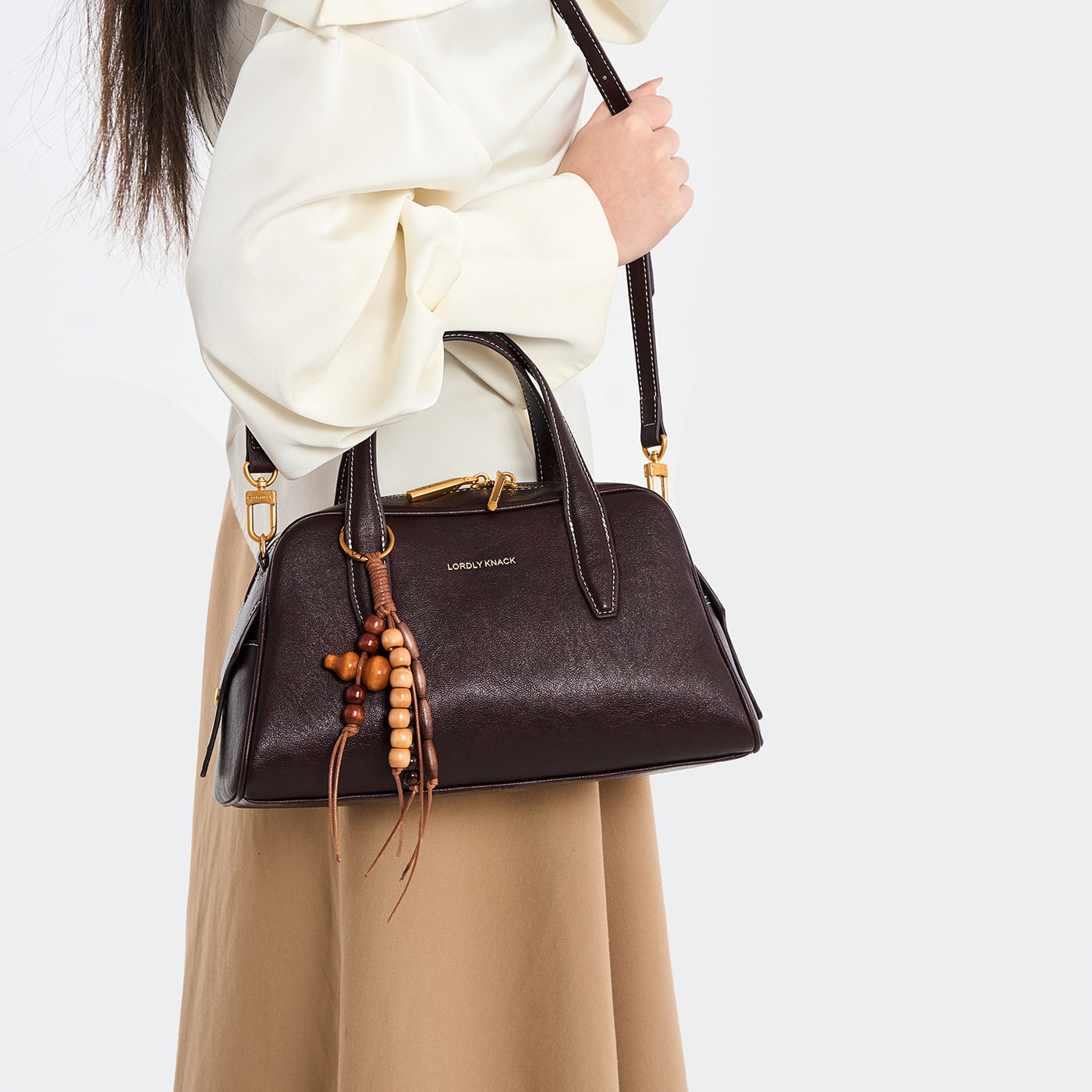 复古大容量波士顿包小众设计木珠流苏装饰保龄球包通勤单肩斜挎包,箱包皮具/热销女包/男包,托特包,淘宝优惠券,粉丝福利购,淘宝优惠卷