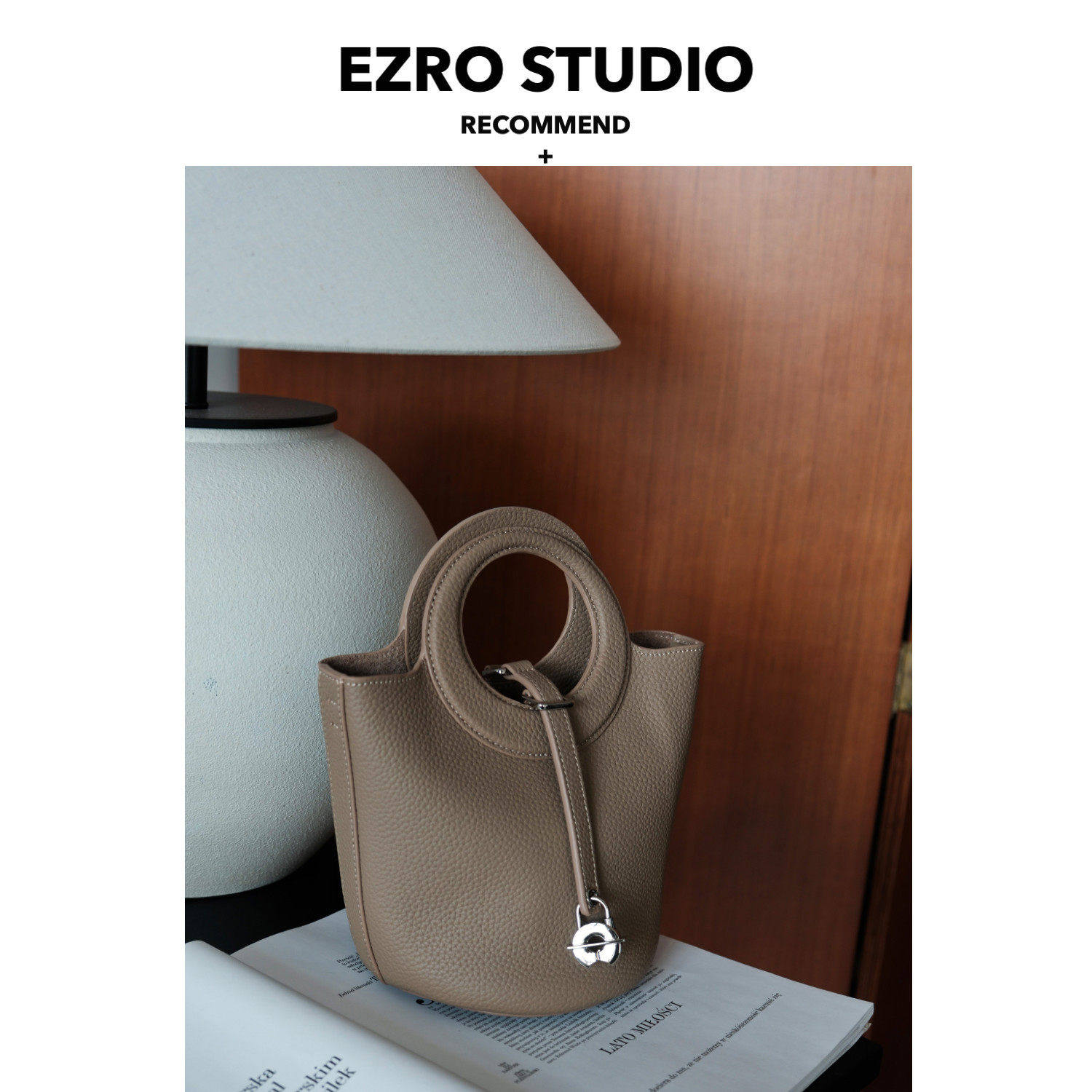 迈特蒂高级感2026新款俏皮设计感圆手柄真皮女头层牛皮斜挎水桶包