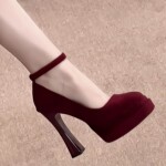 性感黑色绒面百搭一字扣带高跟鞋女粗跟双层防水台走秀10CM单鞋子